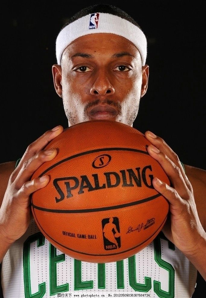 意甲半场：迈尼昂贡献神扑，AC米兰0-0拉齐奥（意甲半场战报：迈尼昂多次神扑救险，AC米兰0-0暂平拉齐奥）