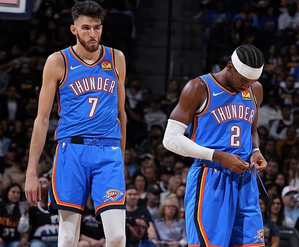 沃勒尔：阿德耶米确实犯了错误，但我们首先要给予他一些支持（沃勒尔：阿德耶米虽有过失，但当下更需要我们的支持）